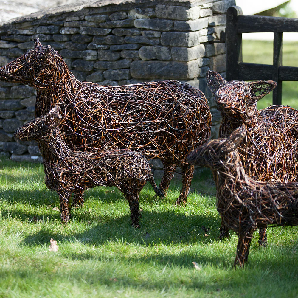 "Come-bye" Cotswold Sheep Willow Sculpture Scene - Image 3
