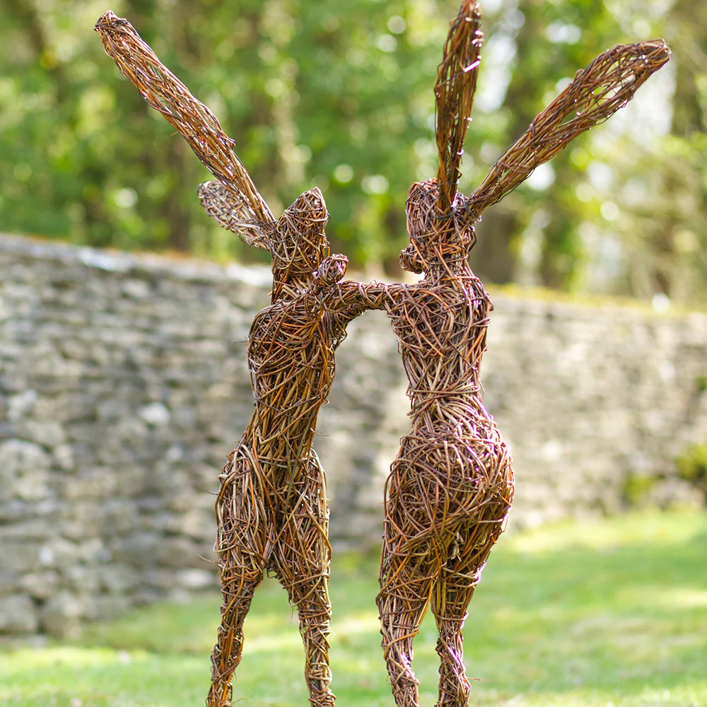 Dancing Hares Willow Sculptures - Image 3