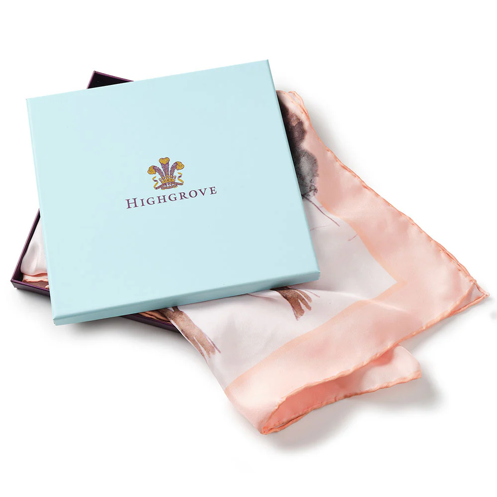 Exclusive Highgrove ‘Windsor Castle North Aspect’ Silk Scarf - Image 3